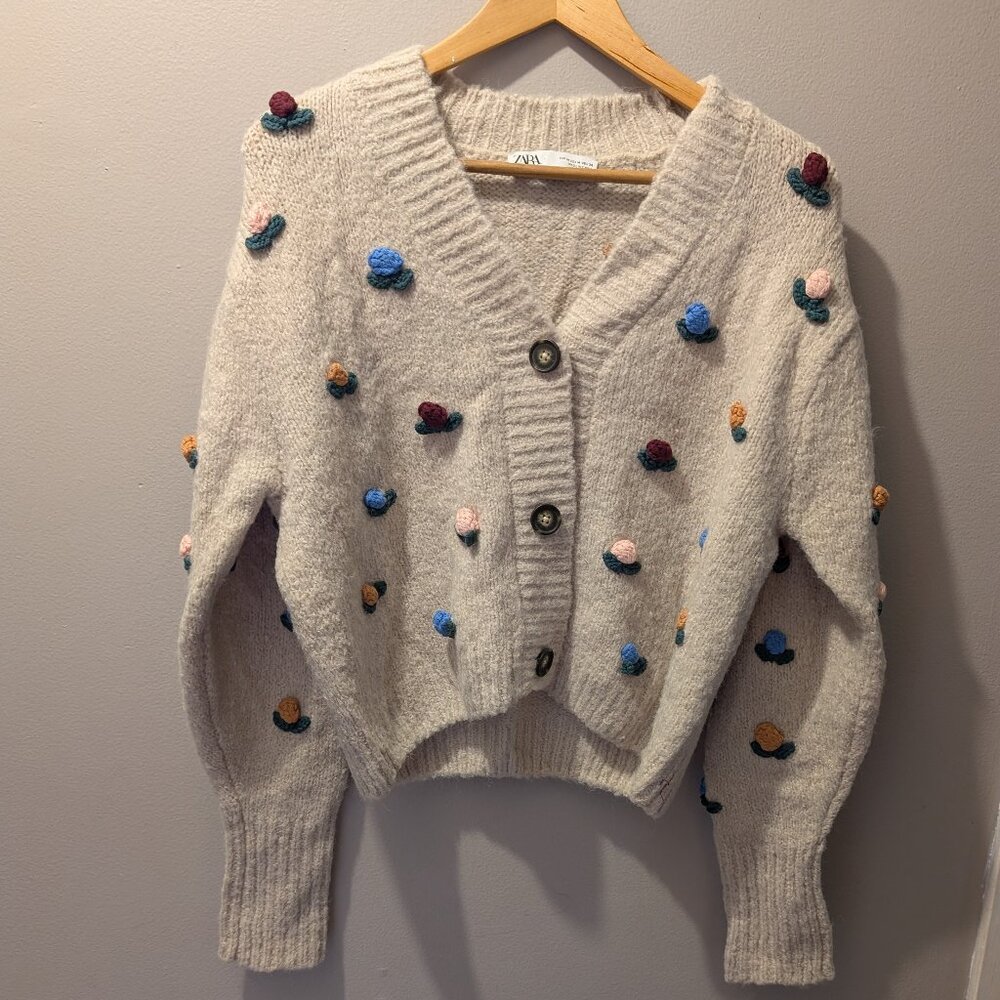 Zara chunky knit cardigan with embossed wool flowers